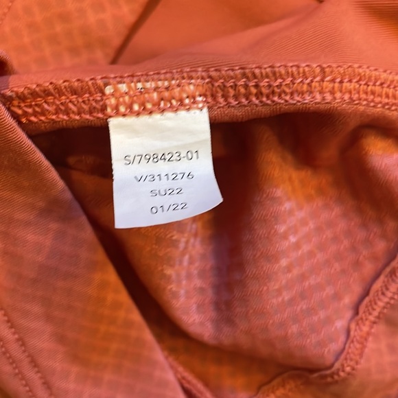 Athleta Legend fitted Tank by Allyson Felix size small rose - Picture 7 of 7